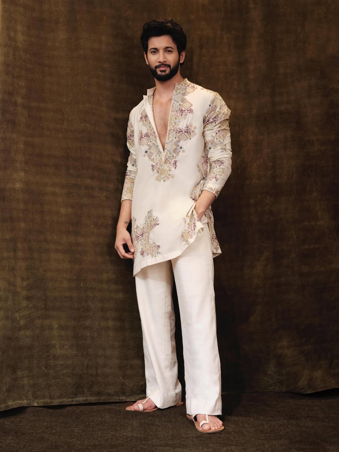 Rohit Saraf Inspired Ivory Embroidered Kurta Pant Set
